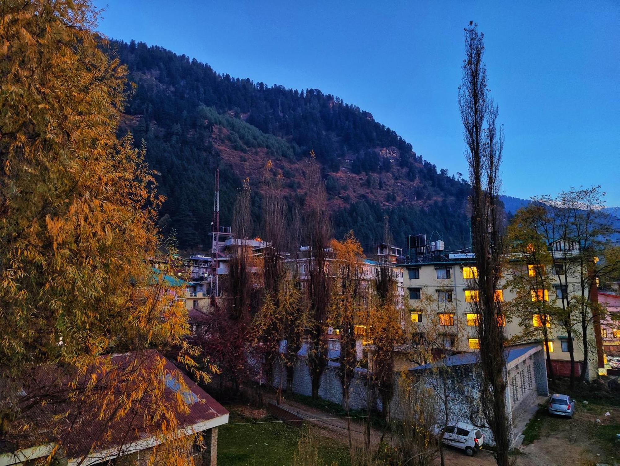 Surya International Hotel Manali Near Mall Road Exterior foto