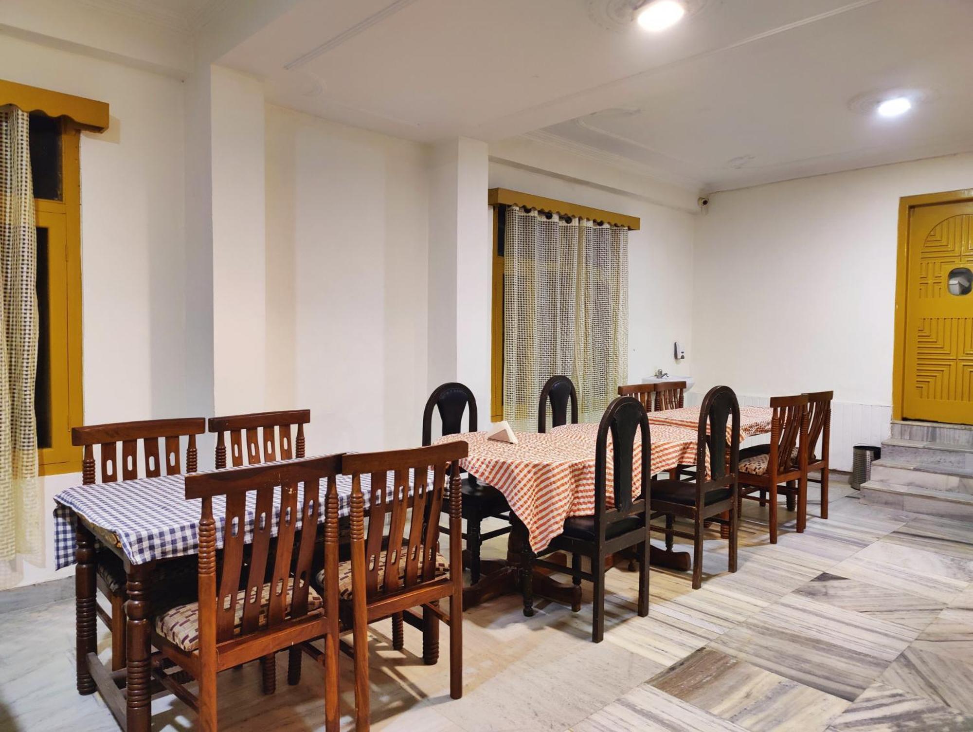 Surya International Hotel Manali Near Mall Road Exterior foto