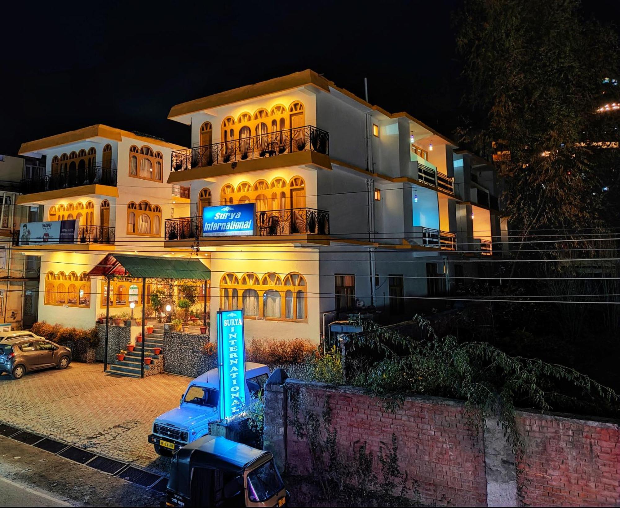 Surya International Hotel Manali Near Mall Road Exterior foto